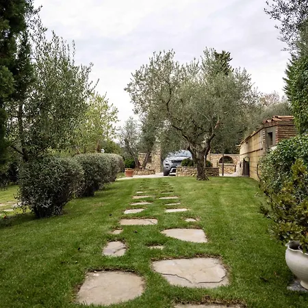 Castellino Di Malborghetto * Монтелупо-Фьорентино